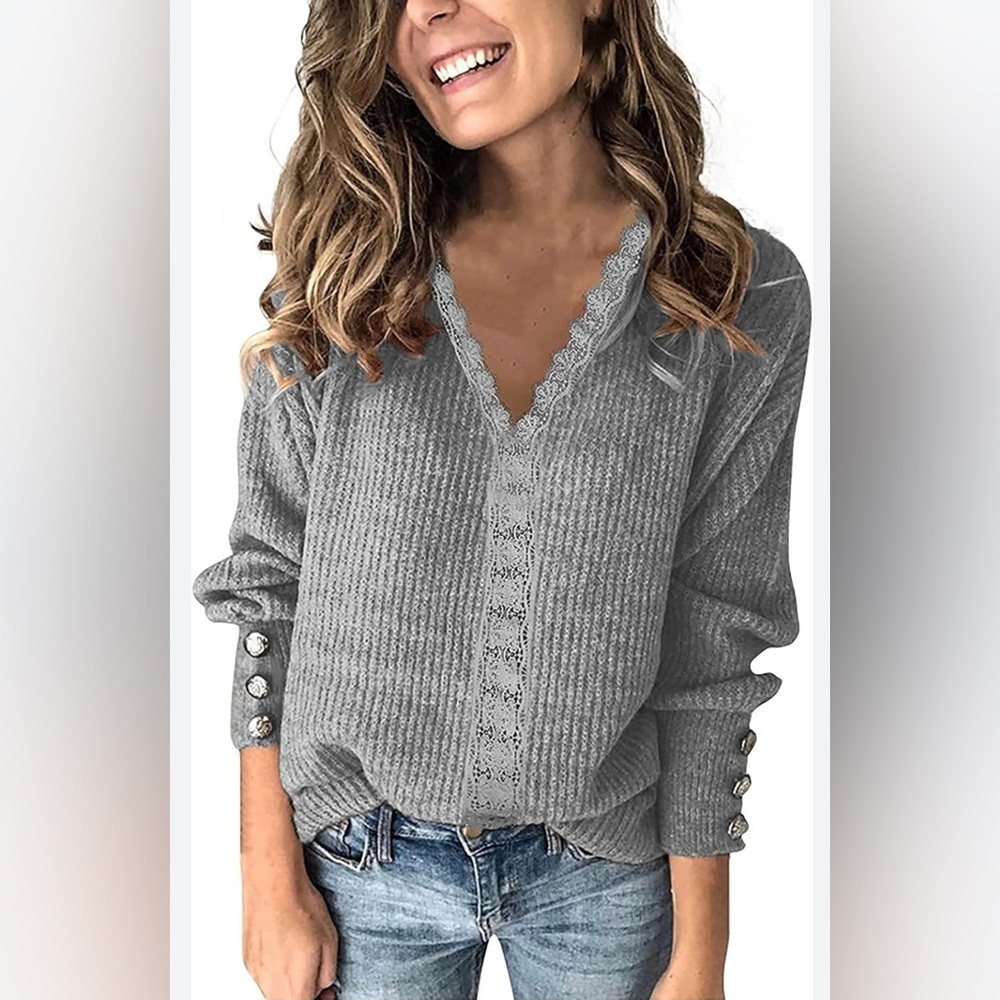 NWT YMOSRH . KNITTED SWEATER …..551